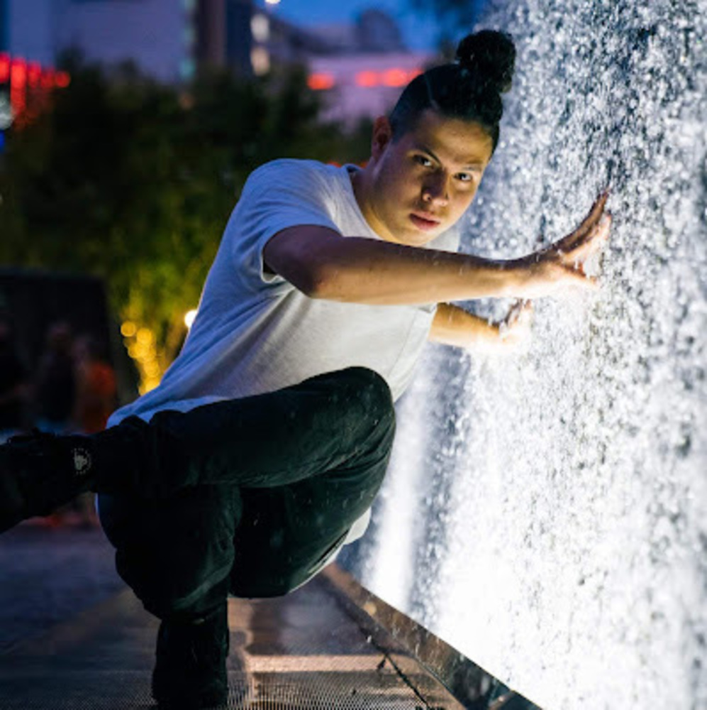 Meet your Posher, Christopher